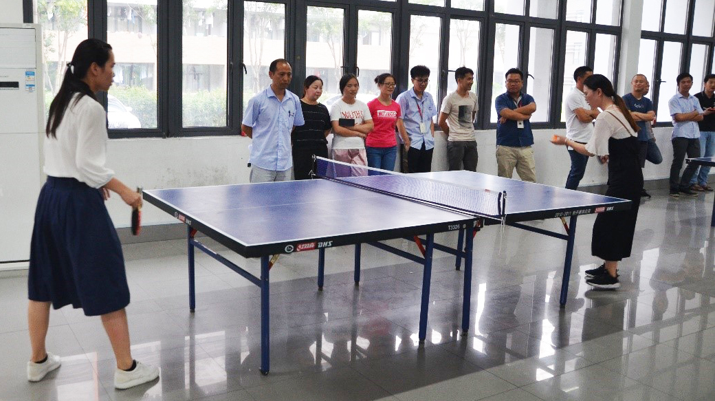 记嘉兴公司第一届职工运动会----乒乓球比赛