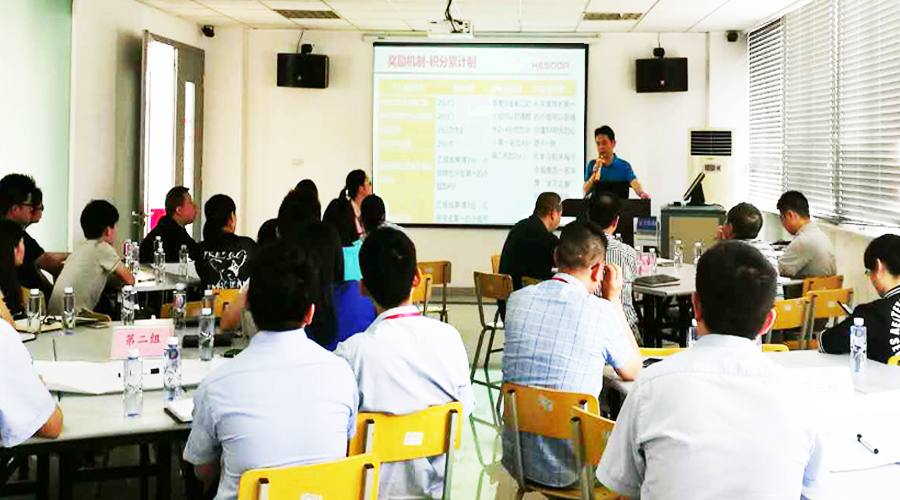 温州公司开展英语角及学习圈活动